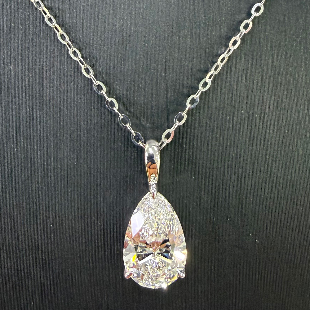 水滴钻项链 